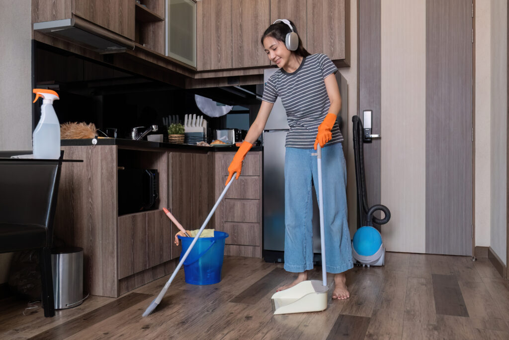 Pre-Holiday Rush: Your Essential Deep Clean Checklist for a Sparkling Hemel Hempstead Home